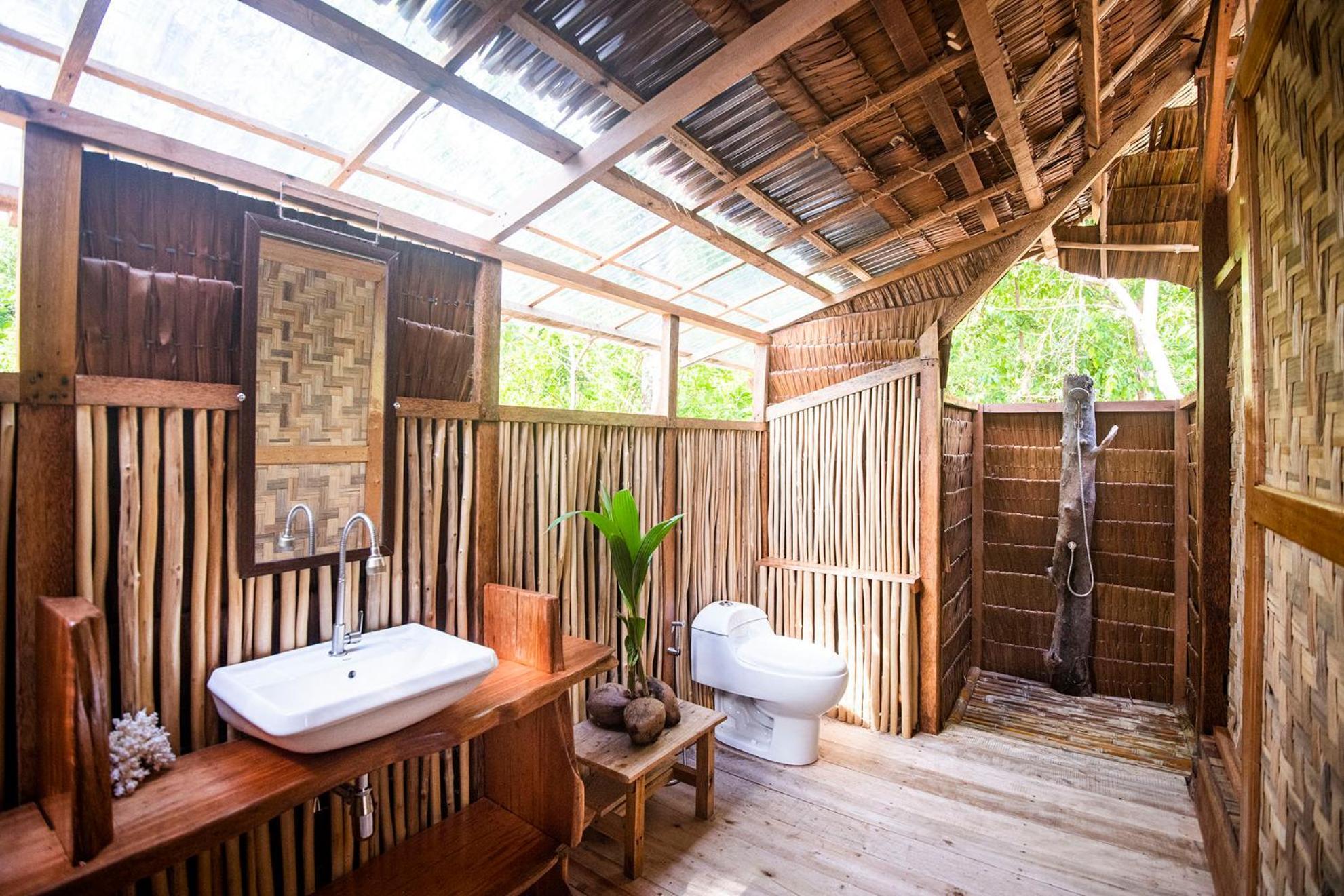 Pinang Island - Private Island Sea View Bungalows Singkil  Kültér fotó